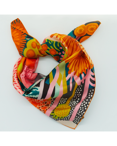 foulard en soie fleurs vertes