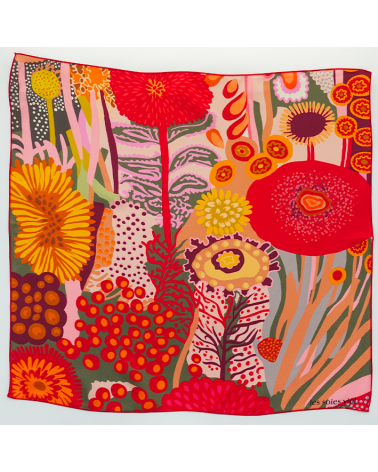 petit foulard en soie rouge