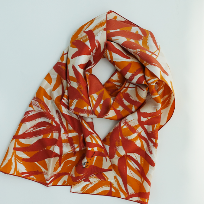 echarpe soie feuillage beige