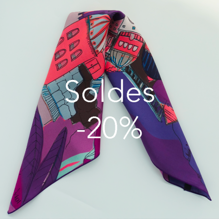 petit carré de soie violet maison